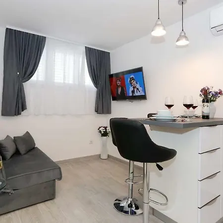 Apartman Dada One Split